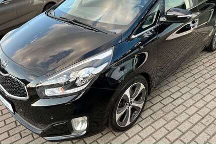 Kia Carens 147.316 km 11.990 € Moers 47443