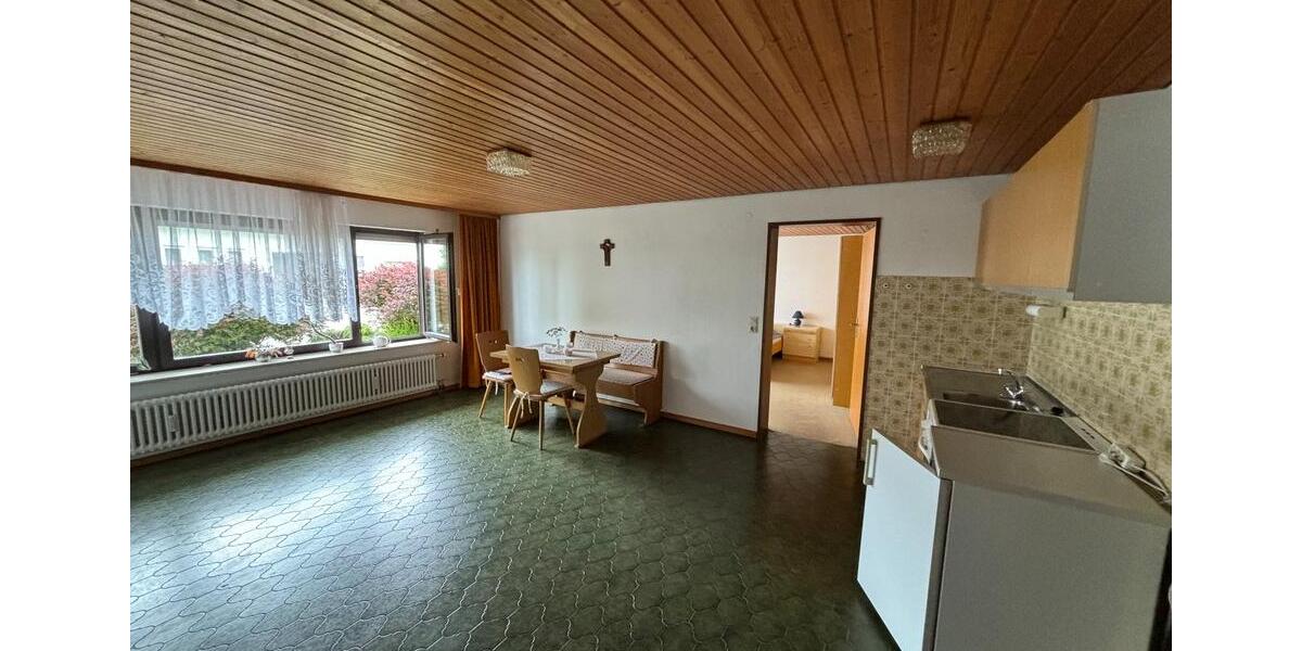 Provisionsfrei: Mehrgenerationenhaus mit separaten Wohnungen zimmer