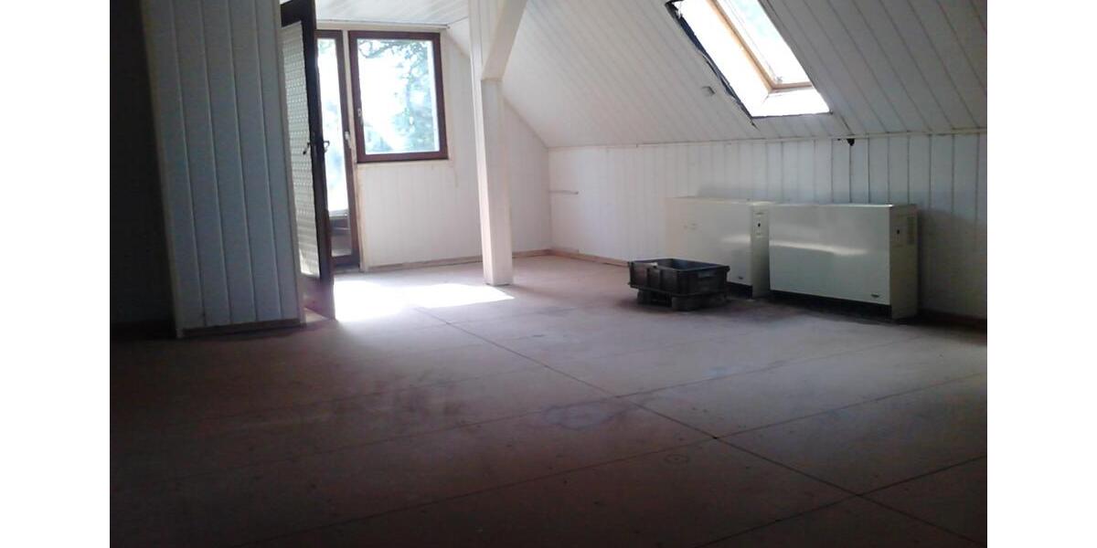 Einfamilienhaus Bad Liebenwerda - 7 Zimmer, 172 m&sup2;, 150.000&euro; | Angebot:26040330