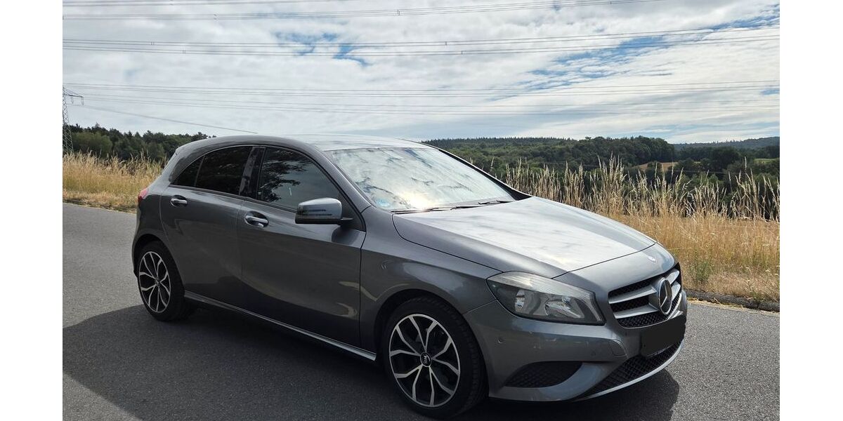 Mercedes-Benz A 180 137.000 km 8.750 &euro; Neuhof 36119