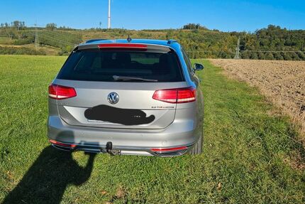 VW Passat Variant 300.000 km 9.000 € Bestwig 59909