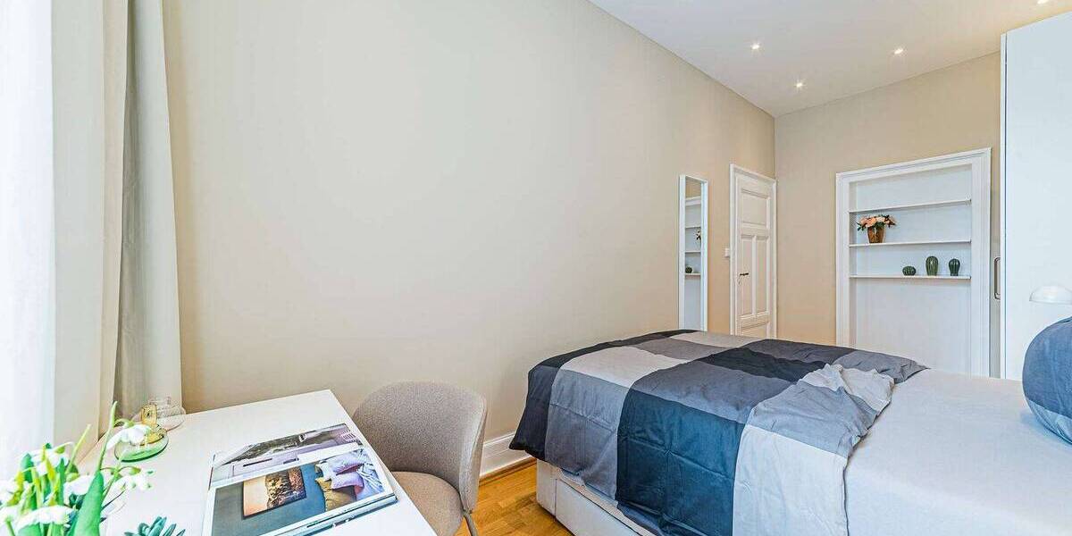 Etagenwohnung Frankfurt am Main Westend-Süd - 3 Zimmer, 72 m&sup2;, 2.720&euro; | Angebot:26840610