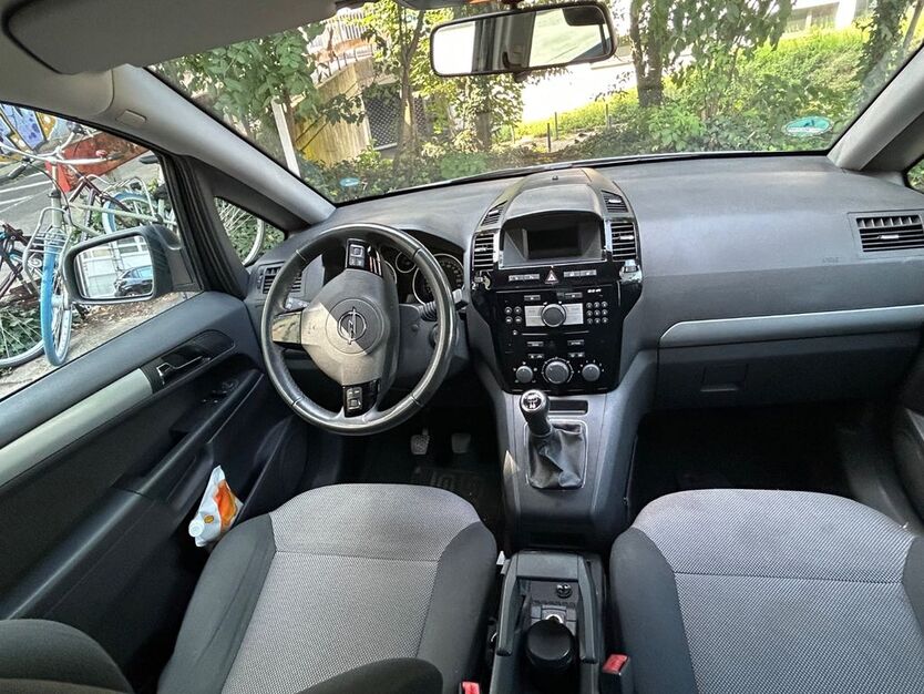 Opel Zafira 130.000 km 4.900 € Emsdetten 48282