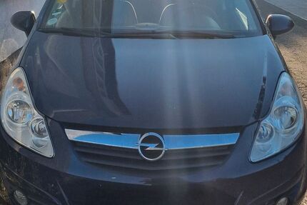 Opel Corsa 224.000 km 700 &euro; Kirchhain 35274