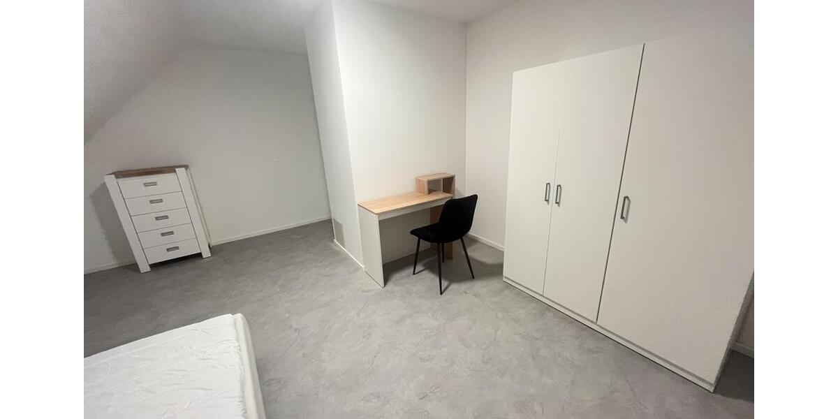 Dachgeschoßwohnung Horneburg - 1 Zimmer, 73 m&sup2;, 500&euro; | Angebot:25903343