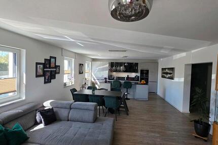 Wohnung Schwandorf - 3 Zimmer, 101 m&sup2;, 399.000&euro; | Angebot:26372899
