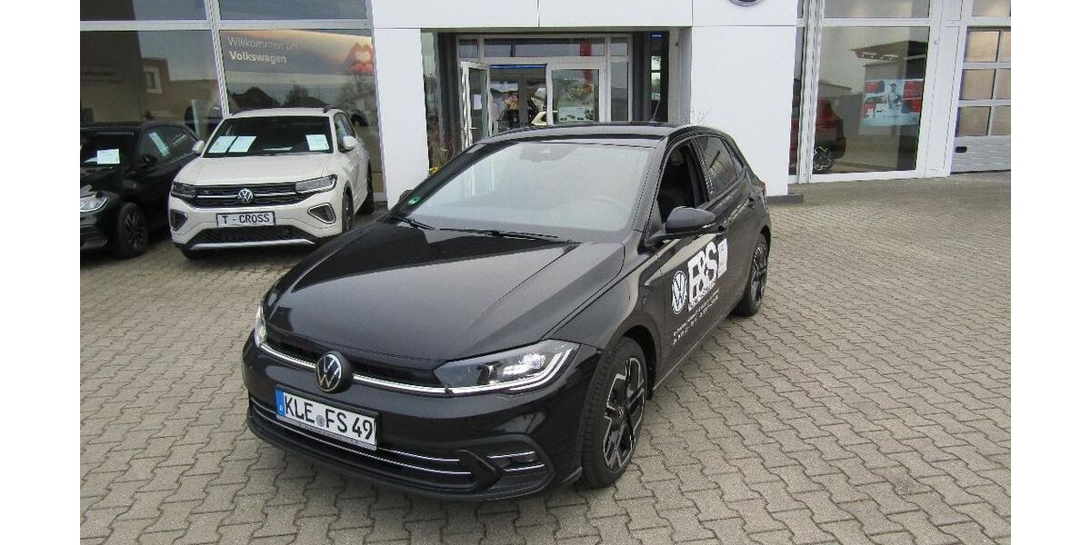 VW Polo 5.555 km 29.850 &euro; Emmerich am Rhein 46446