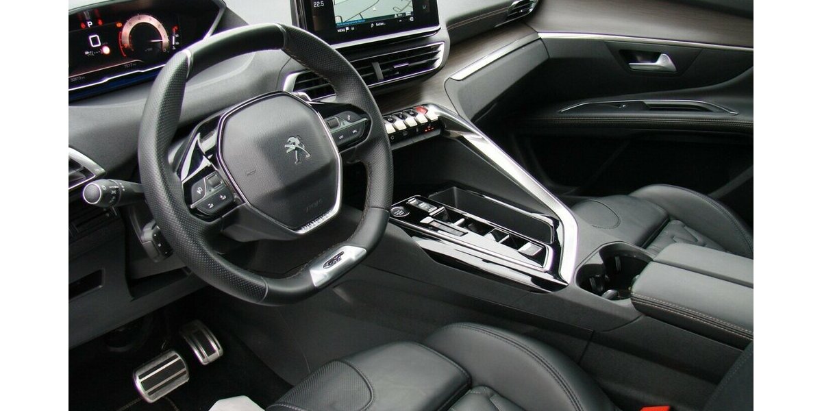 Peugeot 5008 1.2 PureTech 130 GT-Line Leder ACC Navi Pano 30.873 km 27.980 &euro; Falkensee 14612