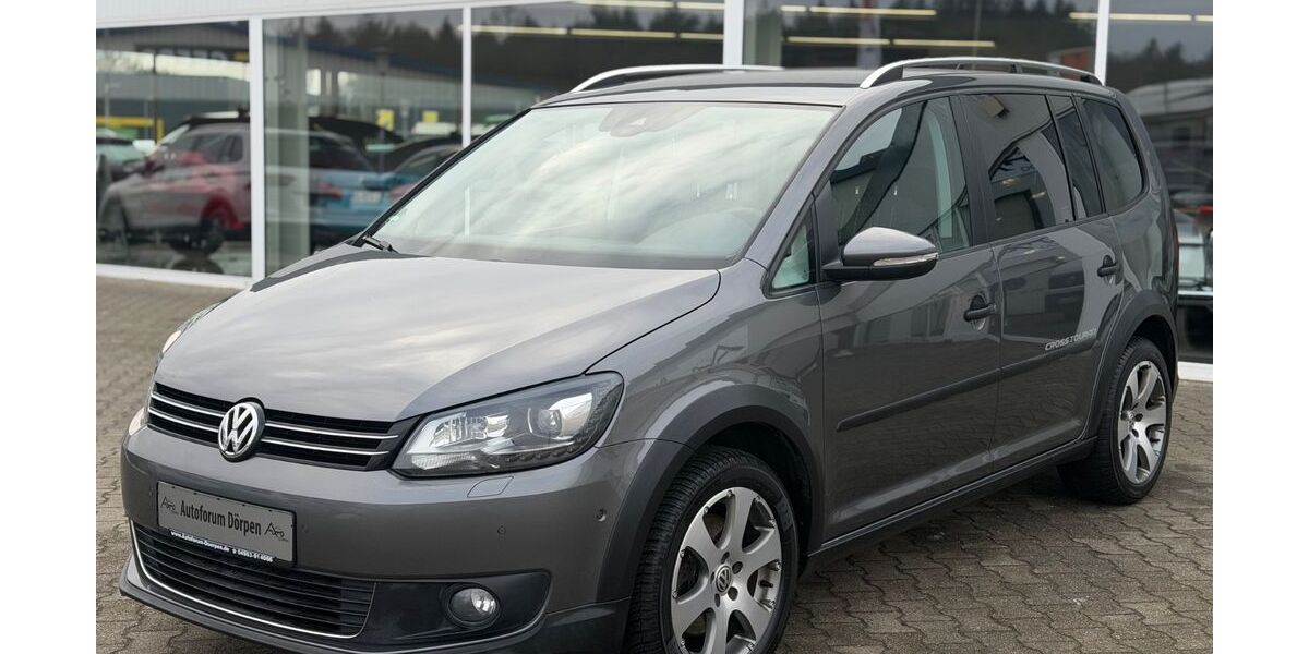 VW Touran 118.400 km 11.900 &euro; Dörpen 26892