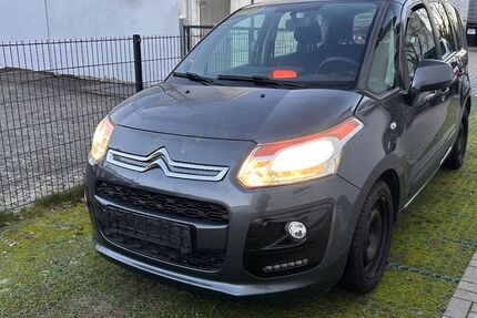 Citroen C3 Picasso 156.000 km 2.750 &euro; Hanau 63454