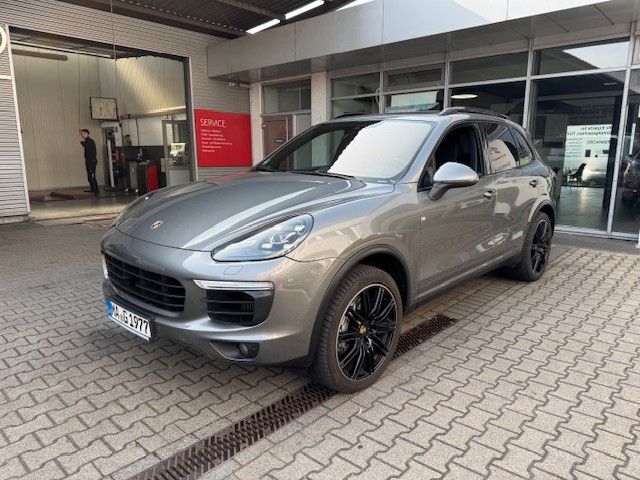 Porsche Cayenne 189.000 km 30.950 &euro; Mannheim 68309