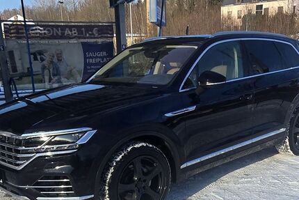 VW Touareg 99.490 km 37.900 &euro; Neumark 08496