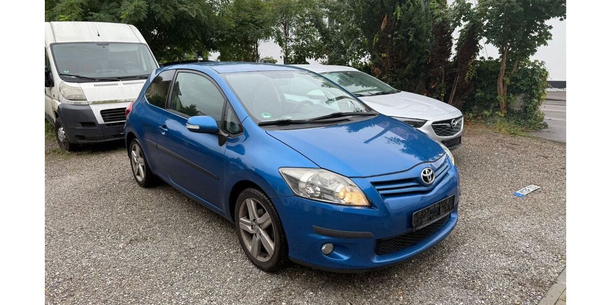Toyota Auris 210.500 km 3.999 € München 80995