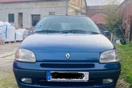 Renault Clio 90.150 km 3.500 &euro; Dretzel 39307