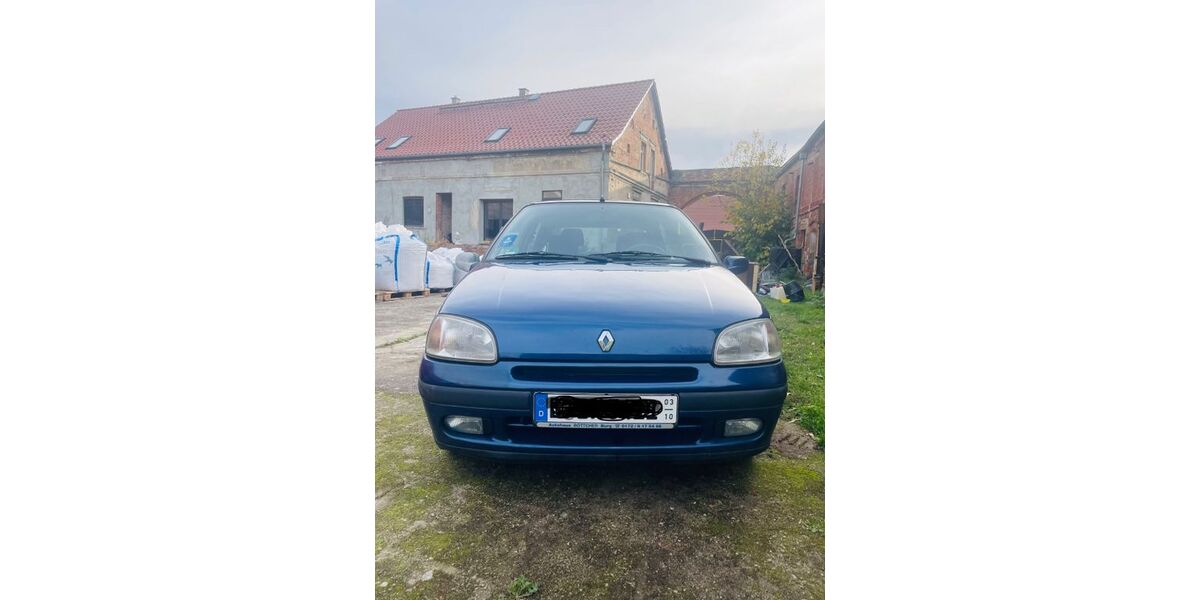 Renault Clio 90.150 km 3.500 &euro; Dretzel 39307