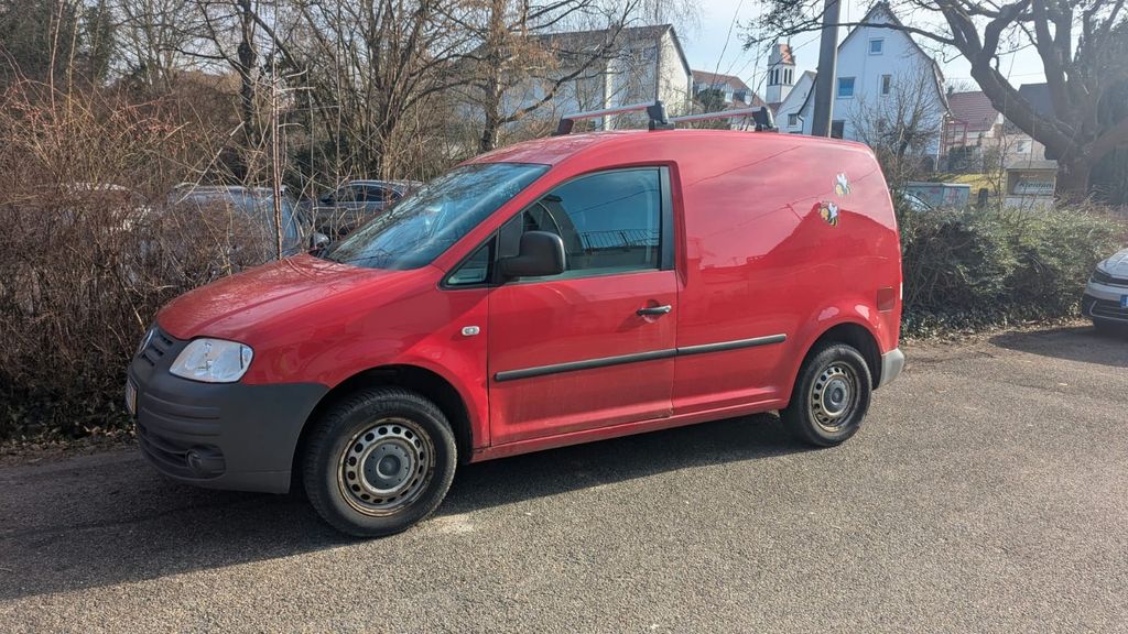 VW Caddy 128.000 km 4.400 &euro; Günzburg 89312