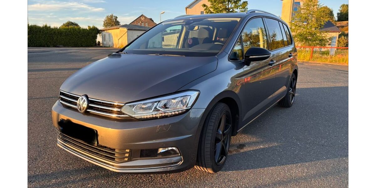 VW Touran 112.000 km 19.500 &euro; Ehrenfriedersdorf 09427