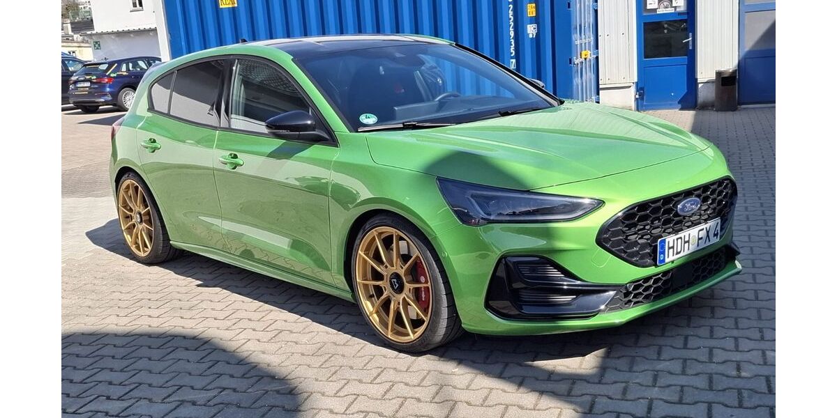 Ford Focus 13.500 km 34.499 &euro; Heidenheim 89520