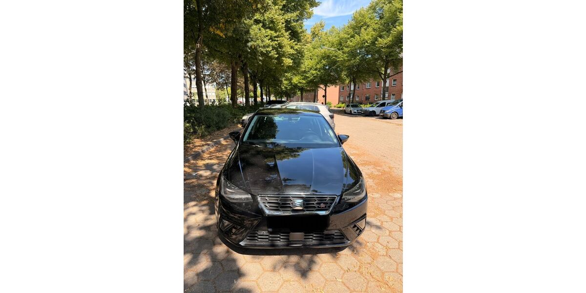 Seat Ibiza 88.000 km 13.200 &euro; Hamburg 22303