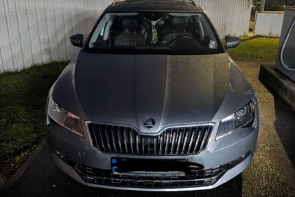 Skoda Superb 132.800 km 13.500 &euro; Fürth 90763