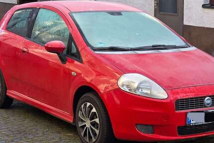 Fiat Grande Punto 152.400 km 1.700 &euro; Strüth 56357