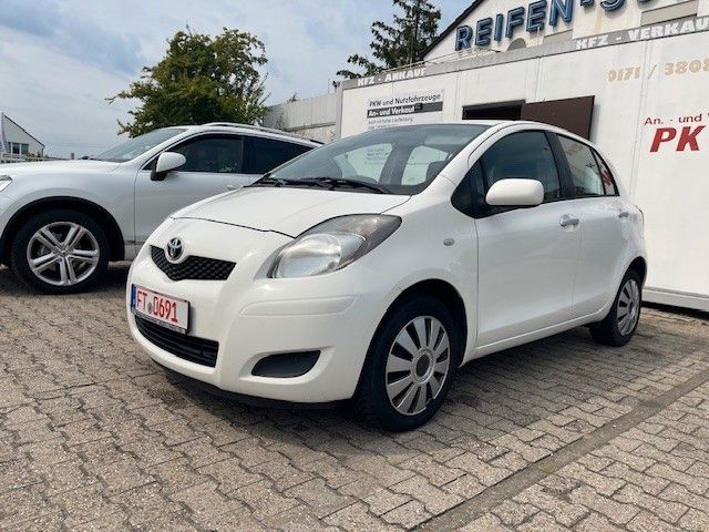 Yaris