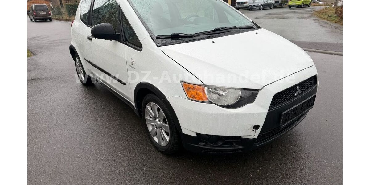 Mitsubishi Colt 67.730 km 1.350 &euro; Netzschkau 08491