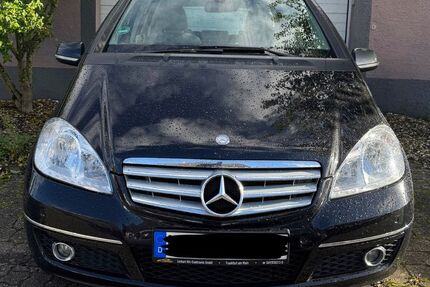 Mercedes-Benz A 180 208.582 km 2.900 € Hagenbach 76767