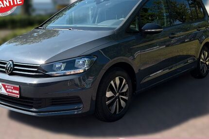VW Touran 32.500 km 29.950 &euro; Barßel 26676