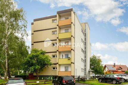 Großzügige 3-Zimmer-Wohnung mit drei Balkonen und Stellplatz in grüner Lage