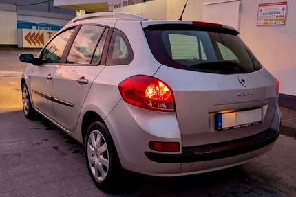 Renault Clio 141.000 km 3.100 &euro; Driedorf 35759