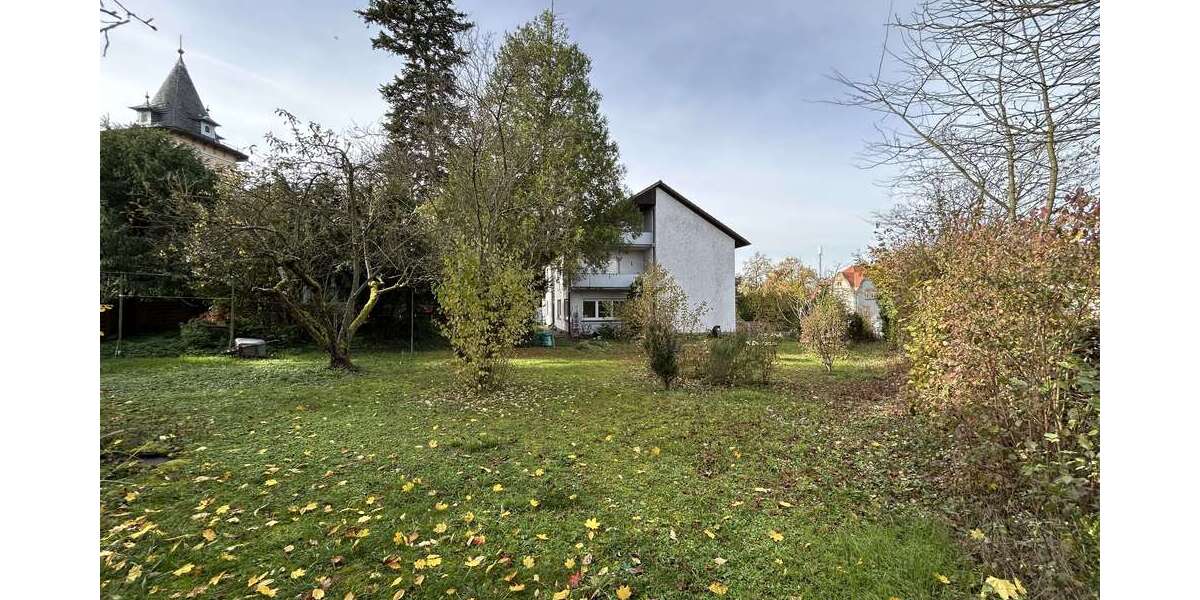 Haus zum Kaufen in Wiesloch 1.750.000 € 300 m² 12 zimmer