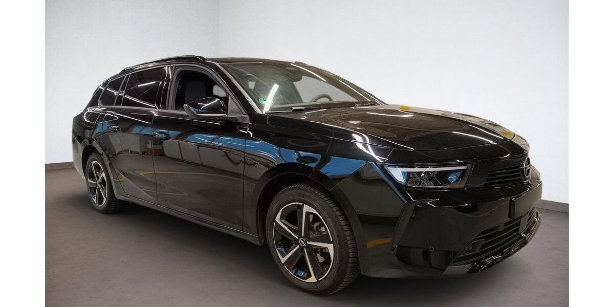 Opel Astra 12.746 km 22.985 &euro; Marktredwitz 95615