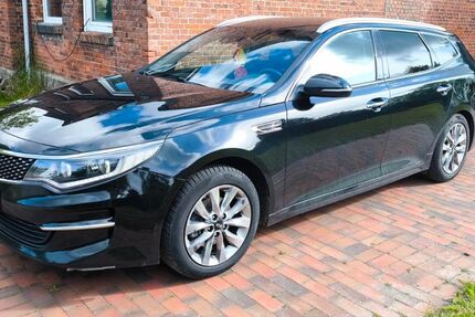 Kia Optima 141.606 km 9.250 &euro; Hamburg 22607