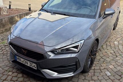 Cupra Leon 47.500 km 25.900 &euro; Untergruppenbach 74199
