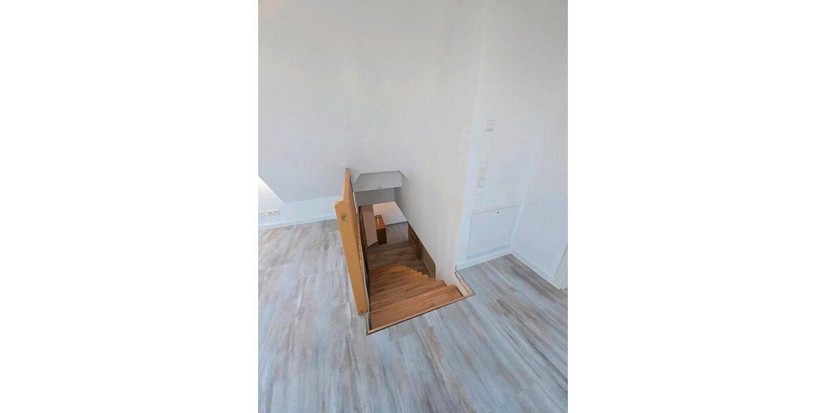 Dachgeschoßwohnung Eggolsheim - 2 Zimmer, 85 m&sup2;, 1.250&euro; | Angebot:26329493