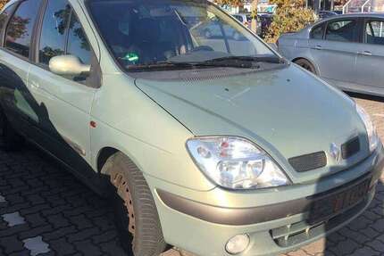 Renault Scenic 248.012 km 888 &euro; Eppelheim 69214