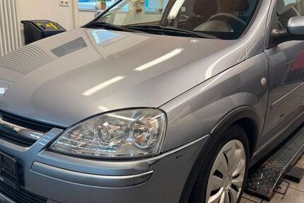 Opel Corsa 69.000 km 3.690 &euro; Hetzerath 54523
