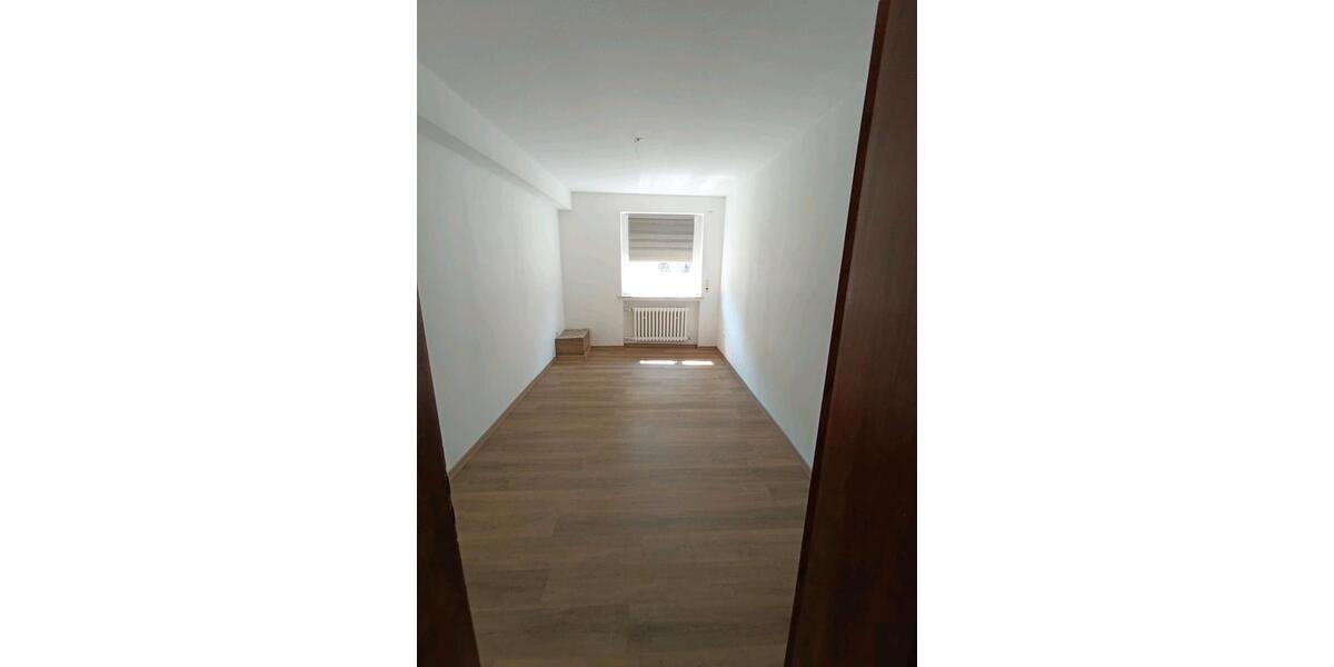 Erdgeschoßwohnung Witzenhausen Hundelshausen - 4 Zimmer, 100 m&sup2;, 750&euro; | Angebot:25422463