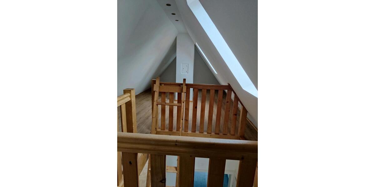 Dachgeschoßwohnung Hösbach - 2 Zimmer, 55 m&sup2;, 520&euro; | Angebot:24841191