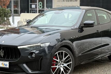 Maserati Levante 165.000 km 51.990 &euro; berlin 12057