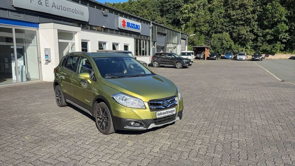 (SX4) S-Cross