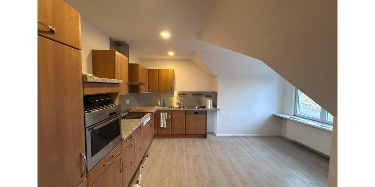 Einfamilienhaus Morsbach - 3 Zimmer, 138 m&sup2;, 1.000&euro; | Angebot:25151786