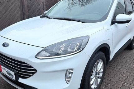 Ford Kuga 69.000 km 21.000 &euro; Neumünster 24536