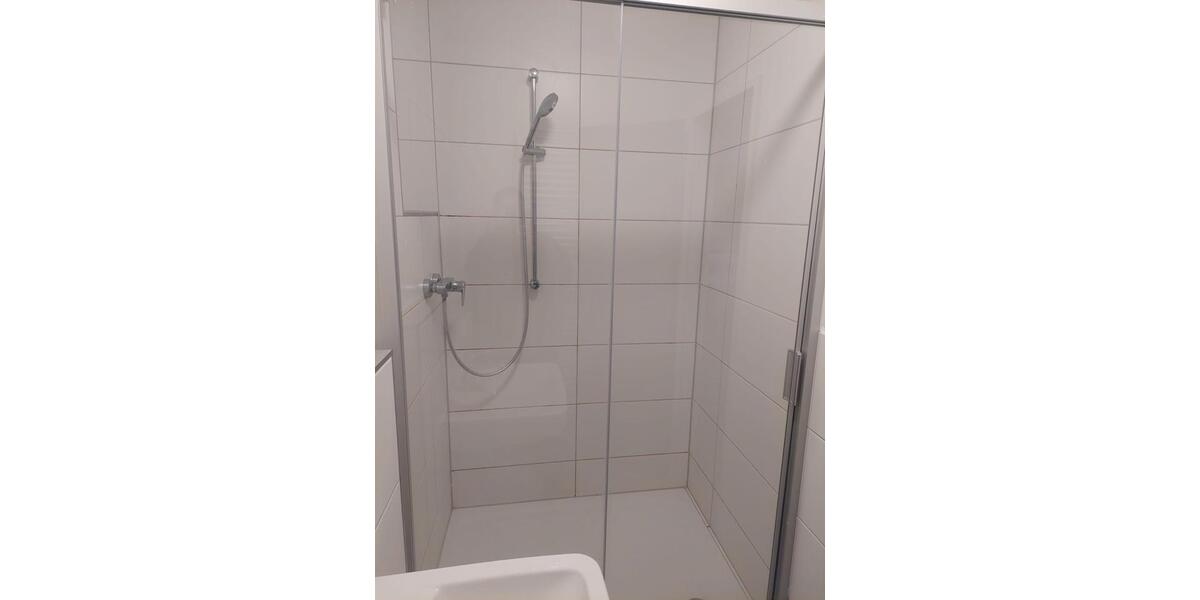 Etagenwohnung Bremen Obervieland - 1 Zimmer, 46 m&sup2;, 900&euro; | Angebot:26676183