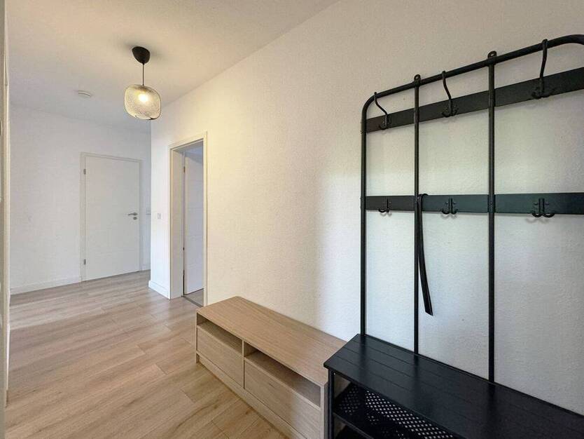 Neustadt Lichtdurchflutete Wohnung mit Sonnenbalkon und moderner Einbauküche
