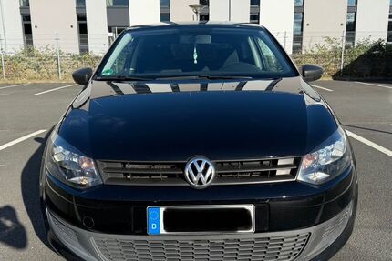 VW Polo 228.100 km 3.550 € Köln 51061