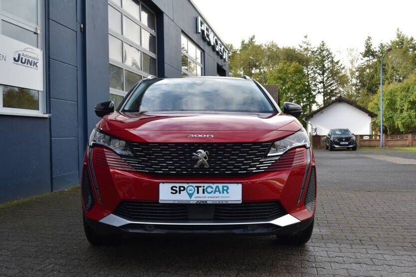 Peugeot 3008 41.837 km 26.990 € Daun 54550