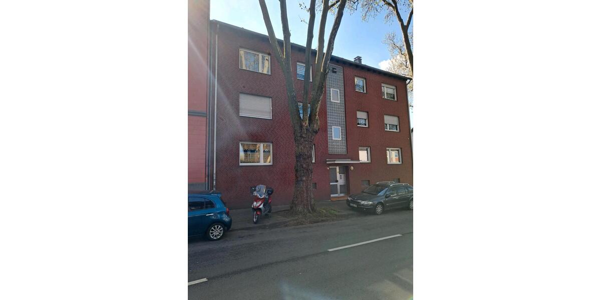 Dachgeschoßwohnung Duisburg Ruhrort - 4 Zimmer, 95 m&sup2;, 149.000&euro; | Angebot:26178480