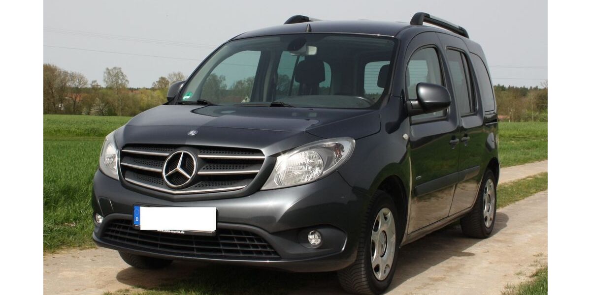 Mercedes-Benz Citan 115.000 km 11.999 &euro; Dentlein 91599